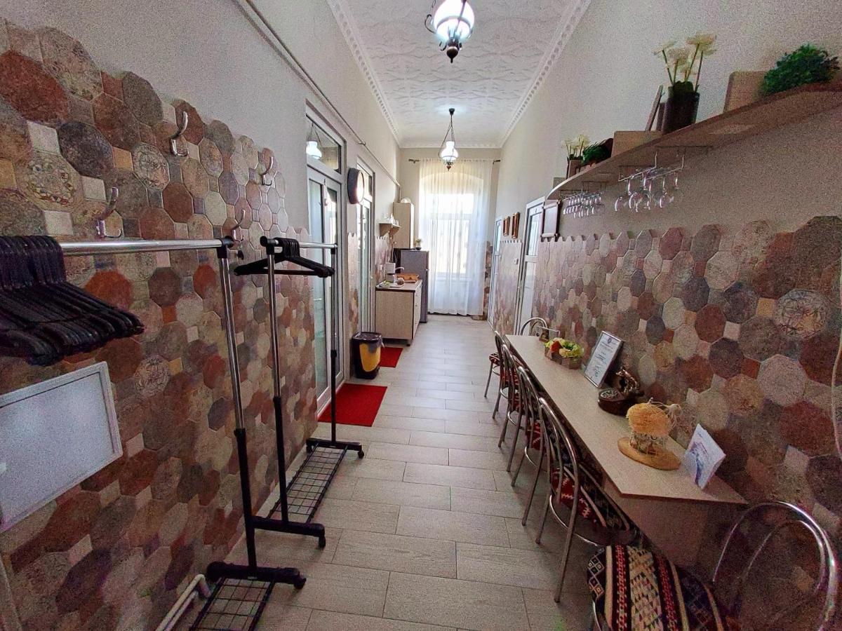 Sissy Vendégház Tîrgu Secuiesc Extérieur photo